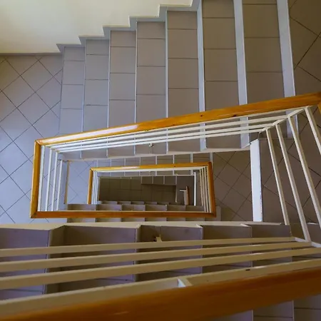 מלון Complex Duni 3*