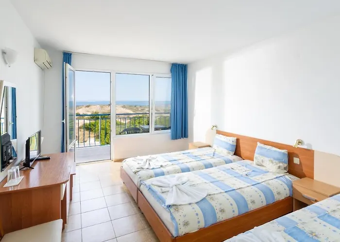 Hotel Complex Duni 3*